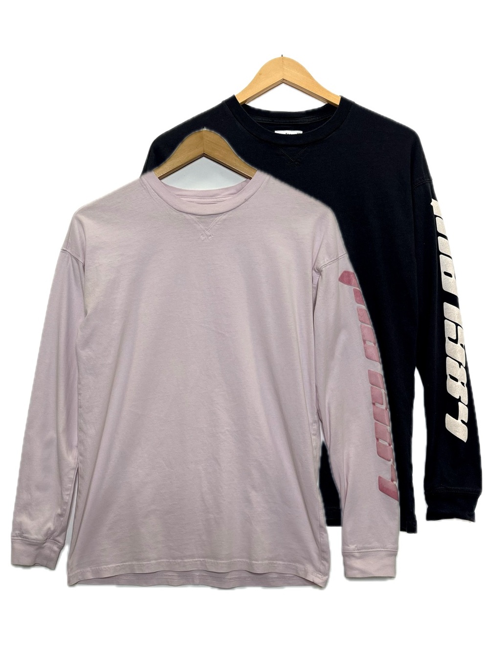 Aritzia TNA Long Sleeve Graphic T-Shirt Bundle Size XXS Oversized Tee Black Pink